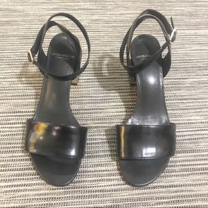 Vagabond Black Stacked Heel Pumps 36